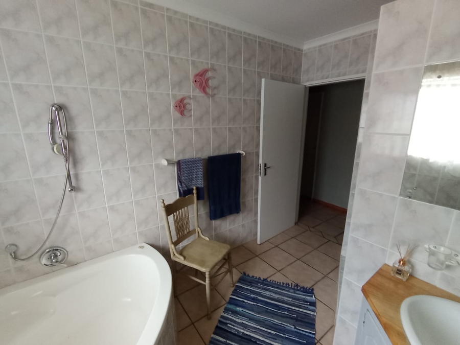 4 Bedroom Property for Sale in Wolseley Western Cape